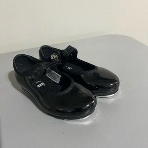 Toddler tap shoes